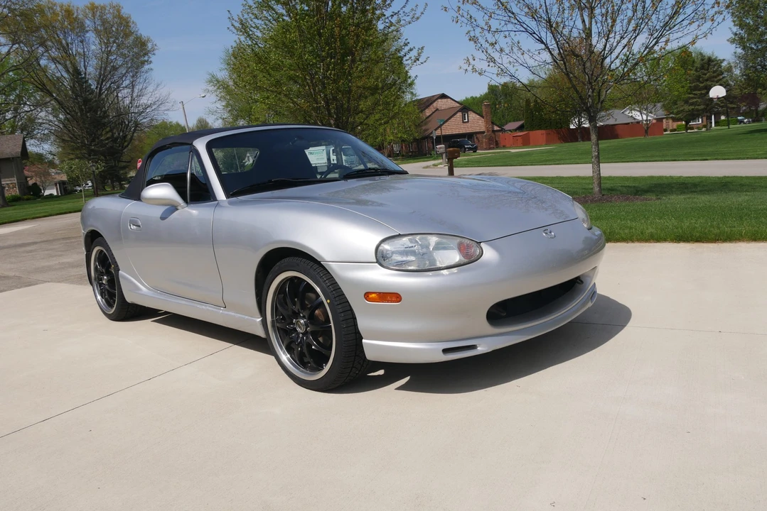 1999 Mazda NB MX-5 Miata - Image 10 of 31