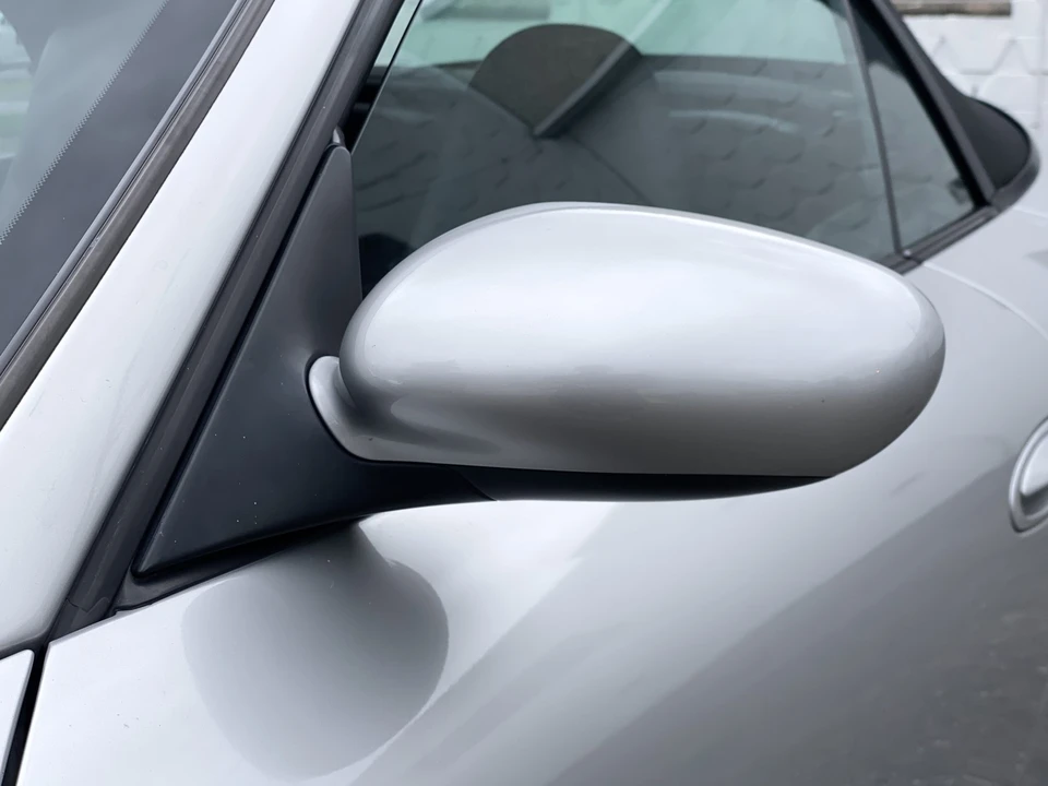 1999 Porsche 996 Carrera - Image 24 of 31