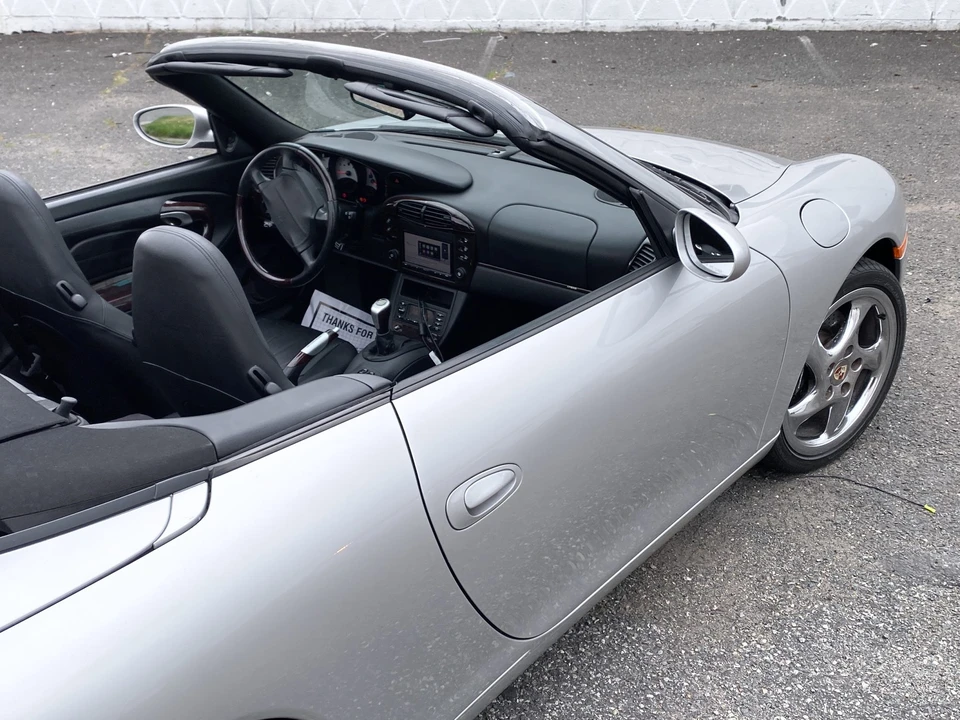 1999 Porsche 996 Carrera - Image 19 of 31