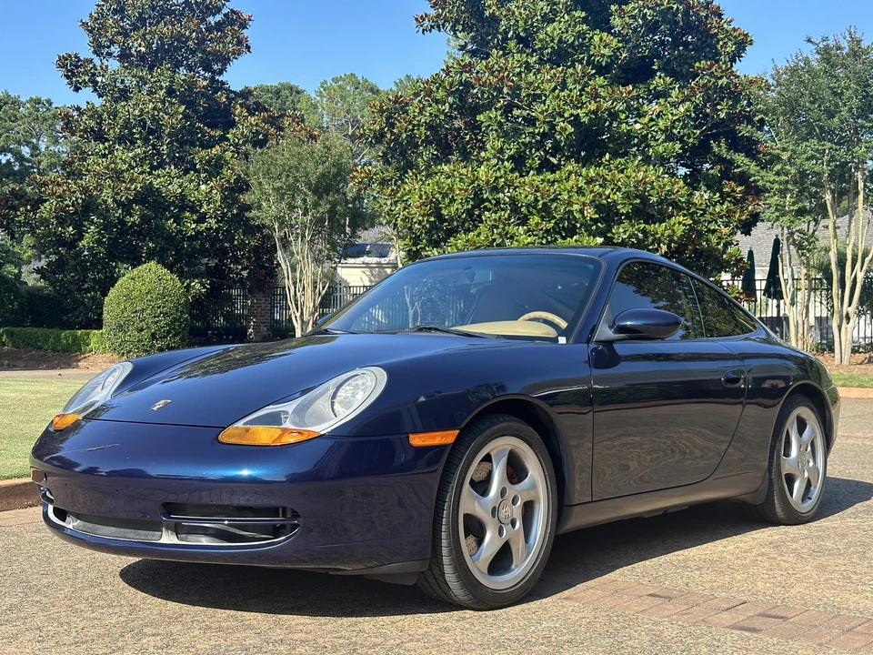 1999 Porsche 996 Carrera - Image 14 of 31
