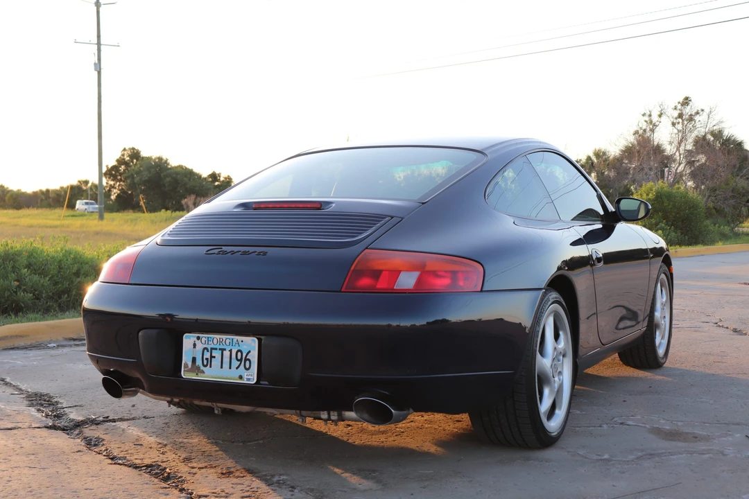 1999 Porsche 996 Carrera - Image 9 of 31