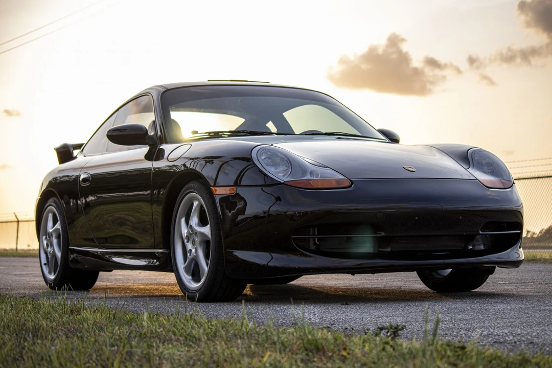 1999 Porsche 996 Carrera - Image 9 of 31