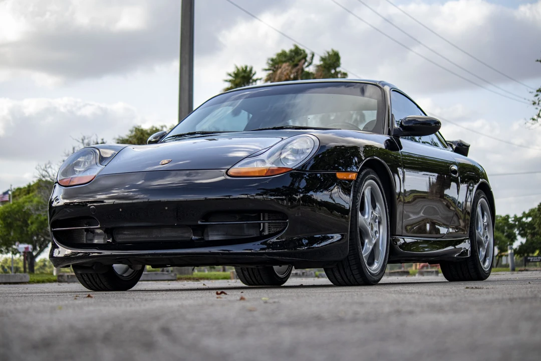 1999 Porsche 996 Carrera - Image 15 of 31