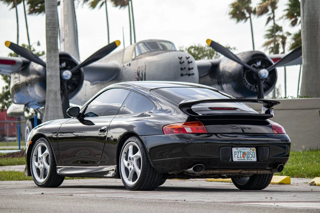 1999 Porsche 996 Carrera - Image 17 of 31