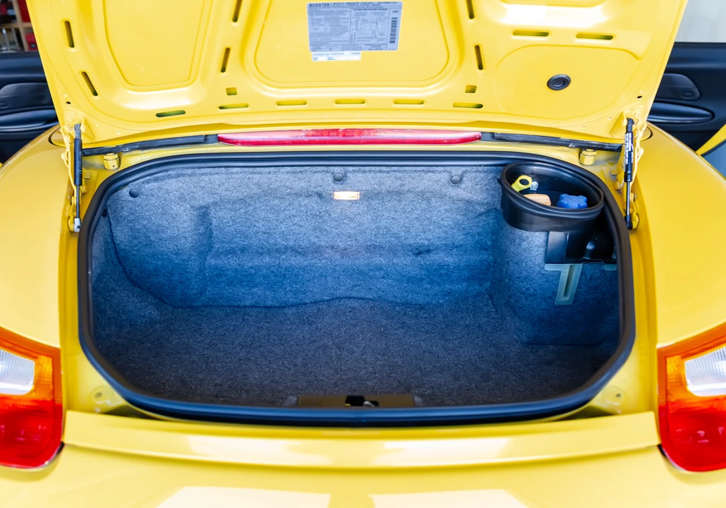 1999 Porsche 986 Boxster - Image 30 of 31