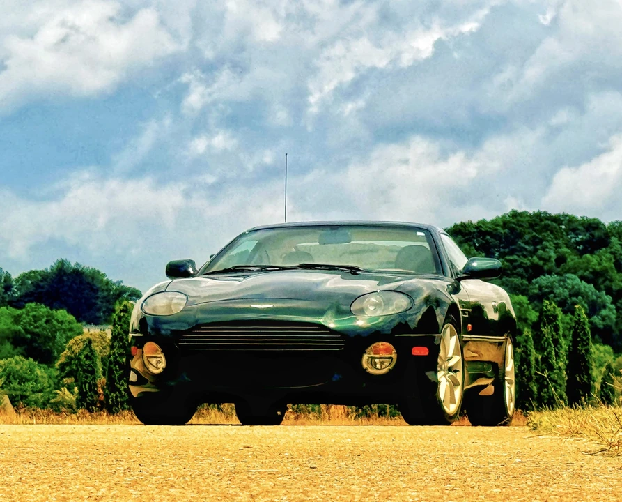 2000 Aston Martin DB7 Vantage - Image 2 of 31