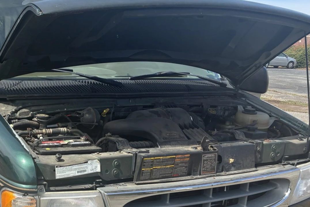 2000 Ford Econoline Van - Image 7 of 8
