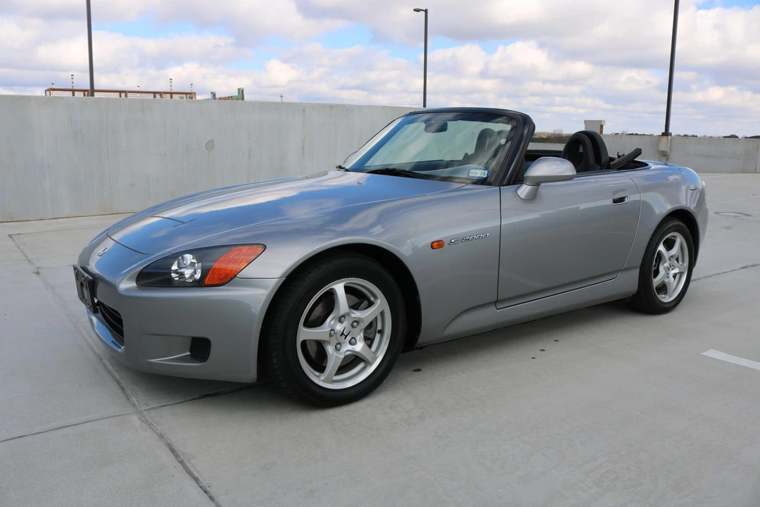2000 Honda AP1 S2000 - Image 2 of 31