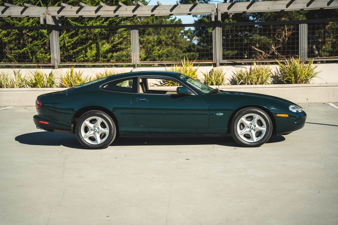 2000 Jaguar X100 XK8 - Image 22 of 31