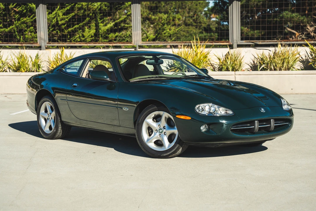 2000 Jaguar X100 XK8 - Image 18 of 31