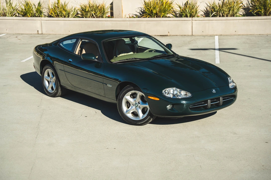 2000 Jaguar X100 XK8 - Image 15 of 31