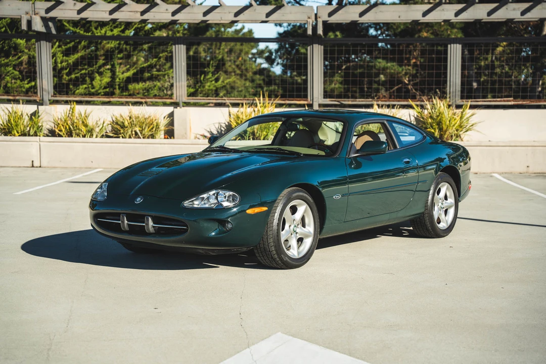 2000 Jaguar X100 XK8 - Image 4 of 31