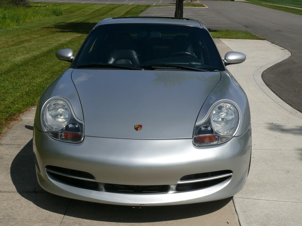 2000 Porsche 996 Carrera - Image 2 of 31
