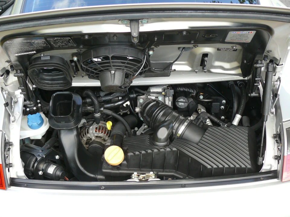 2000 Porsche 996 Carrera - Image 26 of 31