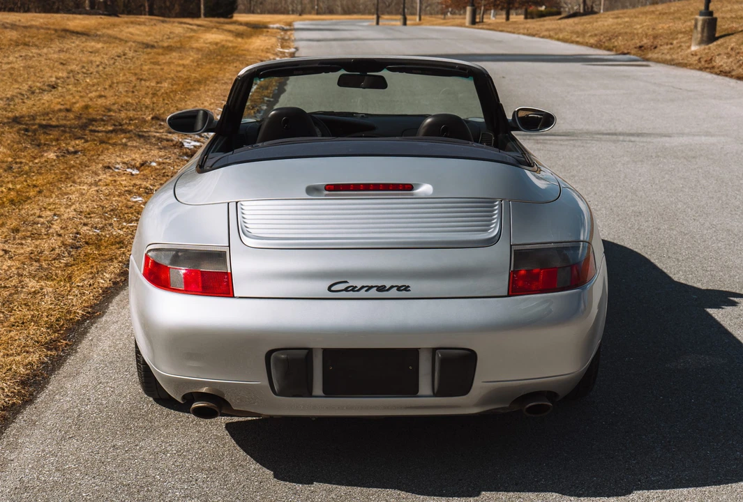 2000 Porsche 996 Carrera - Image 24 of 31