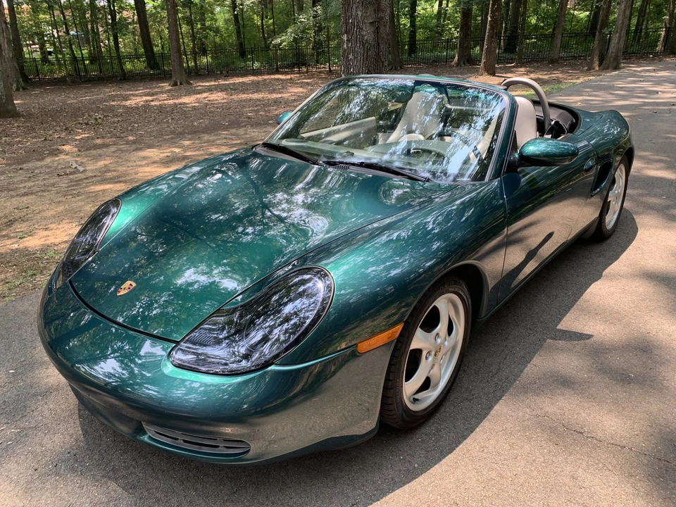 2000 Porsche 986 Boxster - Image 9 of 31