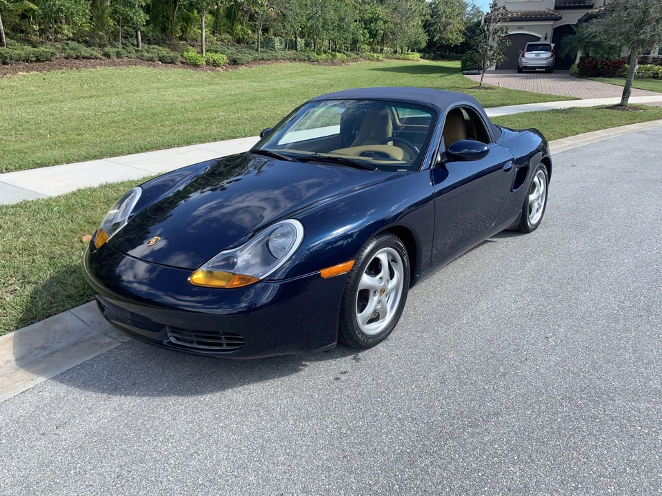 2000 Porsche 986 Boxster - Image 3 of 31