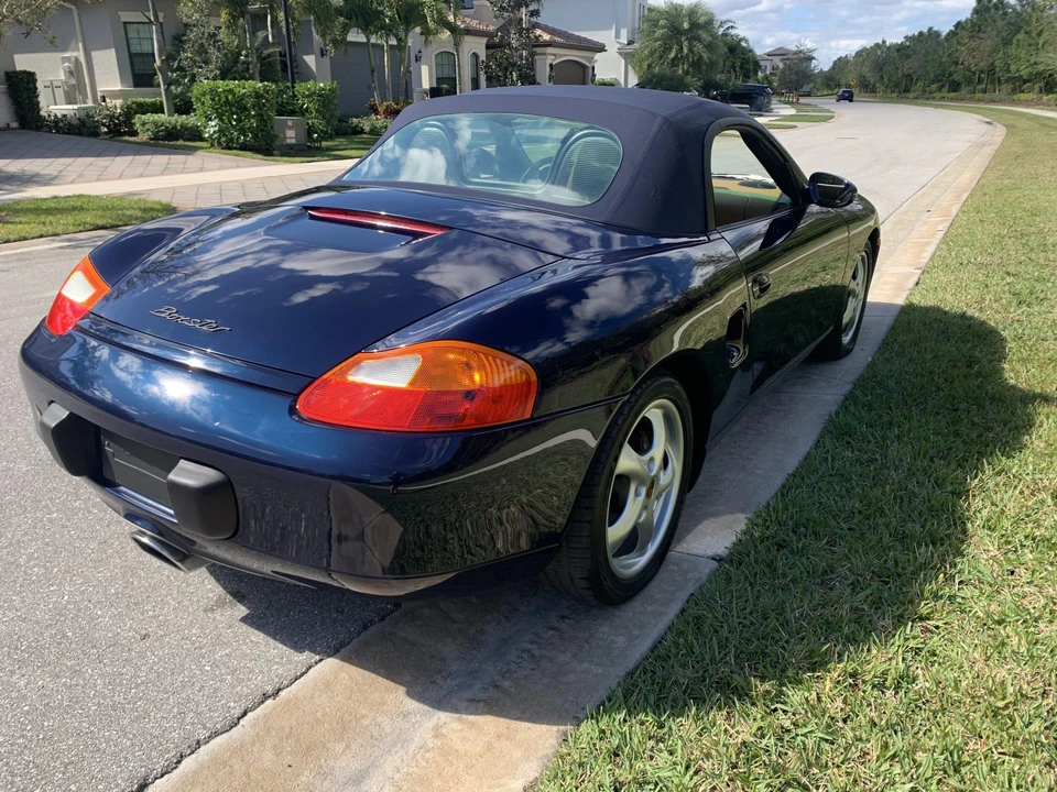 2000 Porsche 986 Boxster - Image 13 of 31