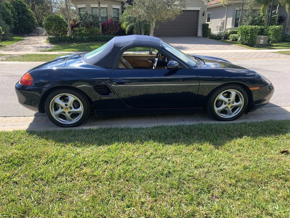 2000 Porsche 986 Boxster - Image 11 of 31