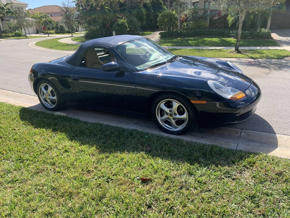 2000 Porsche 986 Boxster - Image 10 of 31