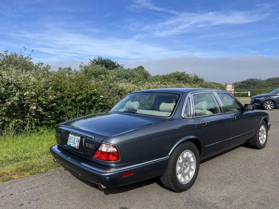 2001 Jaguar X308 XJ - Image 11 of 31