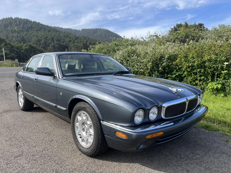 2001 Jaguar X308 XJ - Image 8 of 31