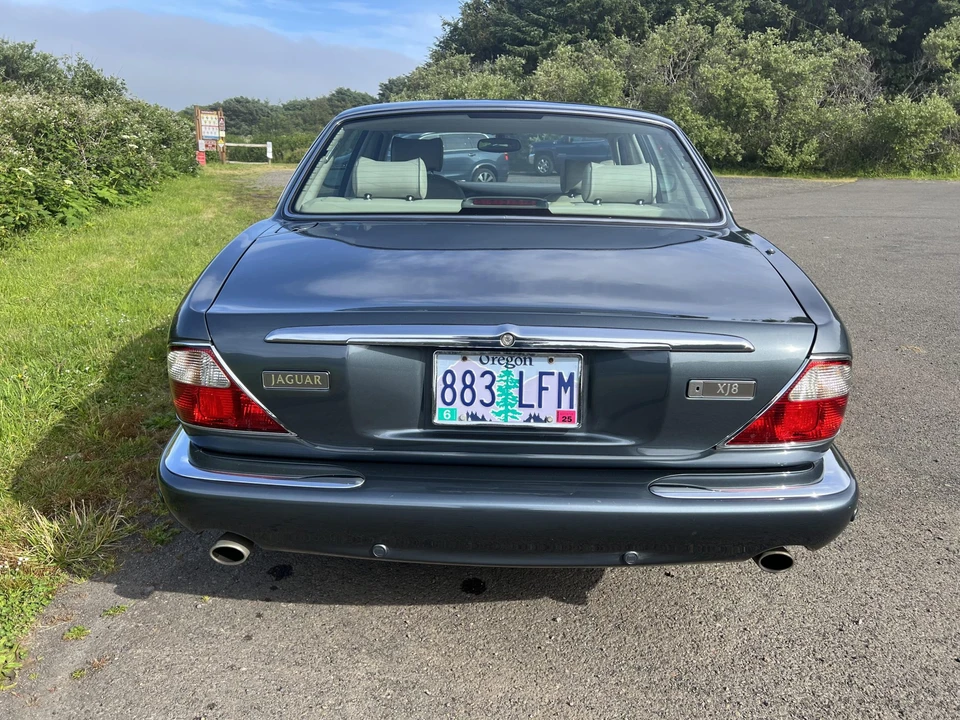 2001 Jaguar X308 XJ - Image 12 of 31