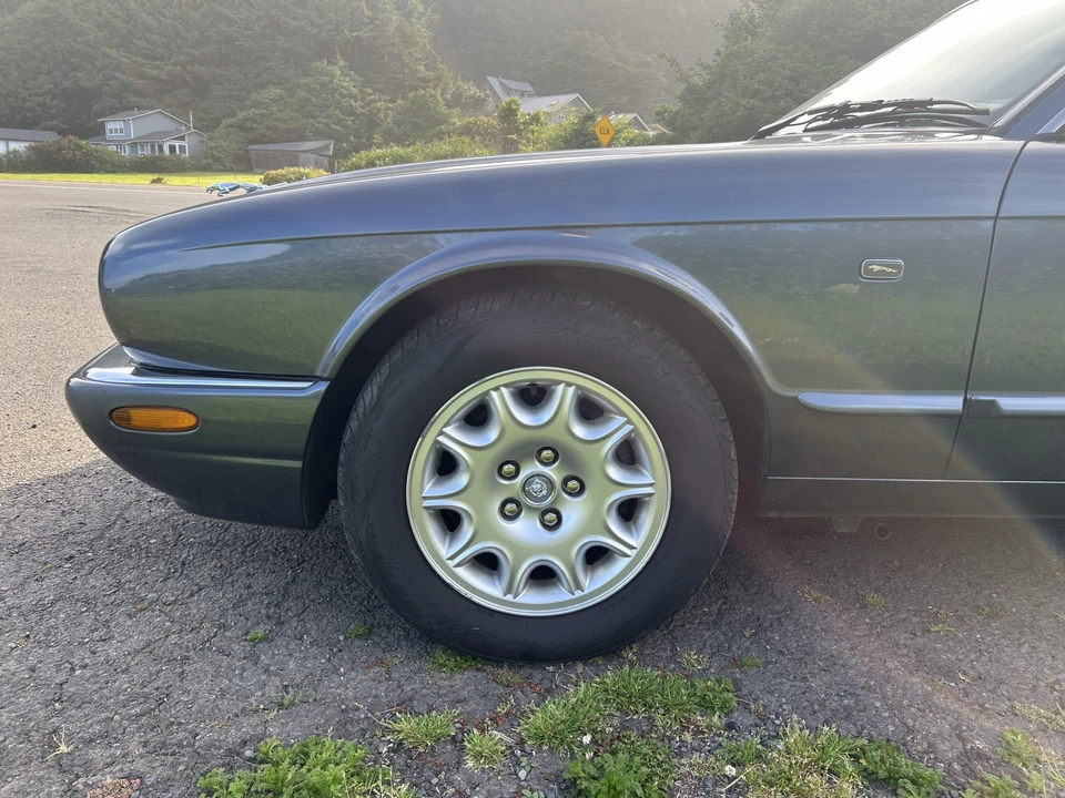 2001 Jaguar X308 XJ - Image 25 of 31