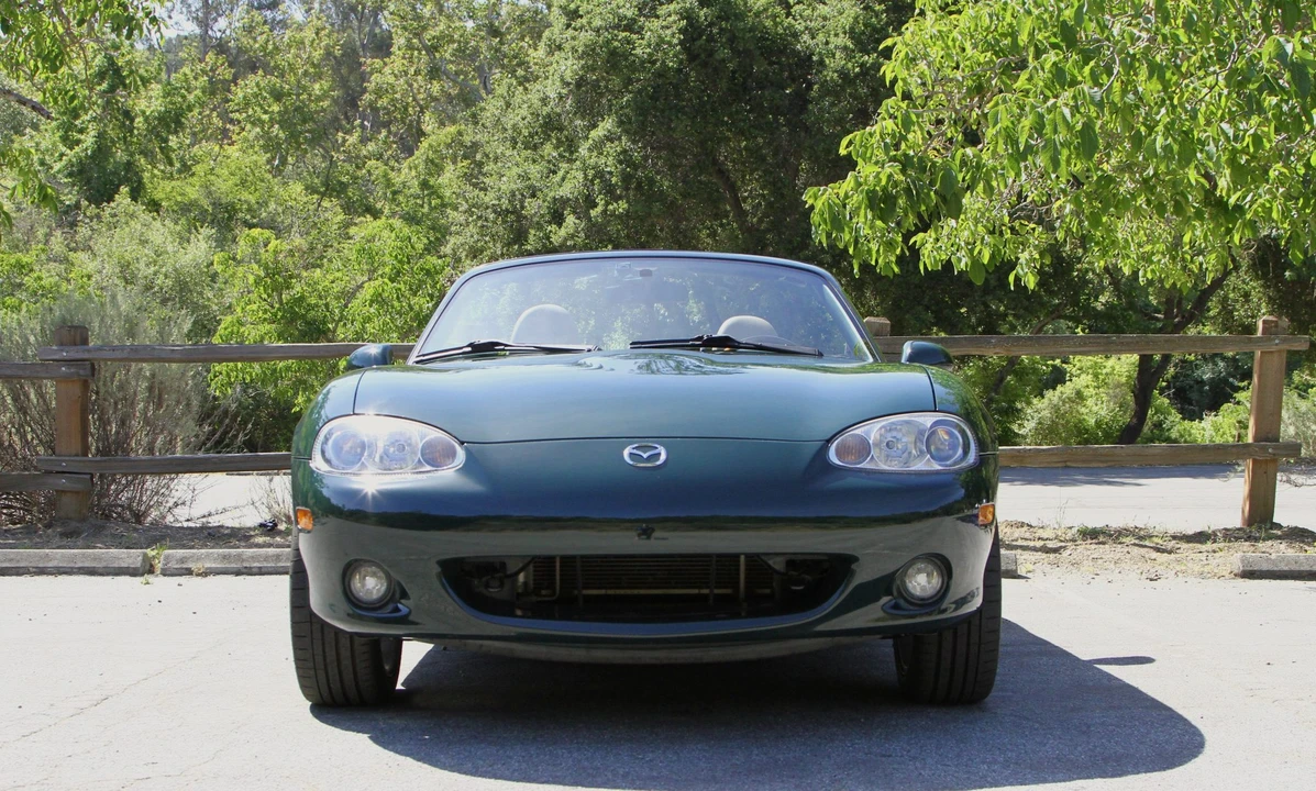2001 Mazda NB MX-5 Miata - Image 4 of 31