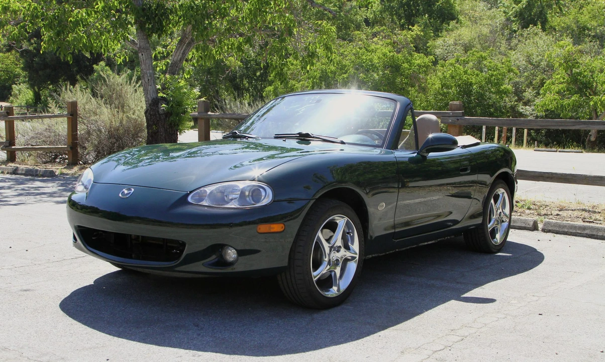 2001 Mazda NB MX-5 Miata - Image 7 of 31