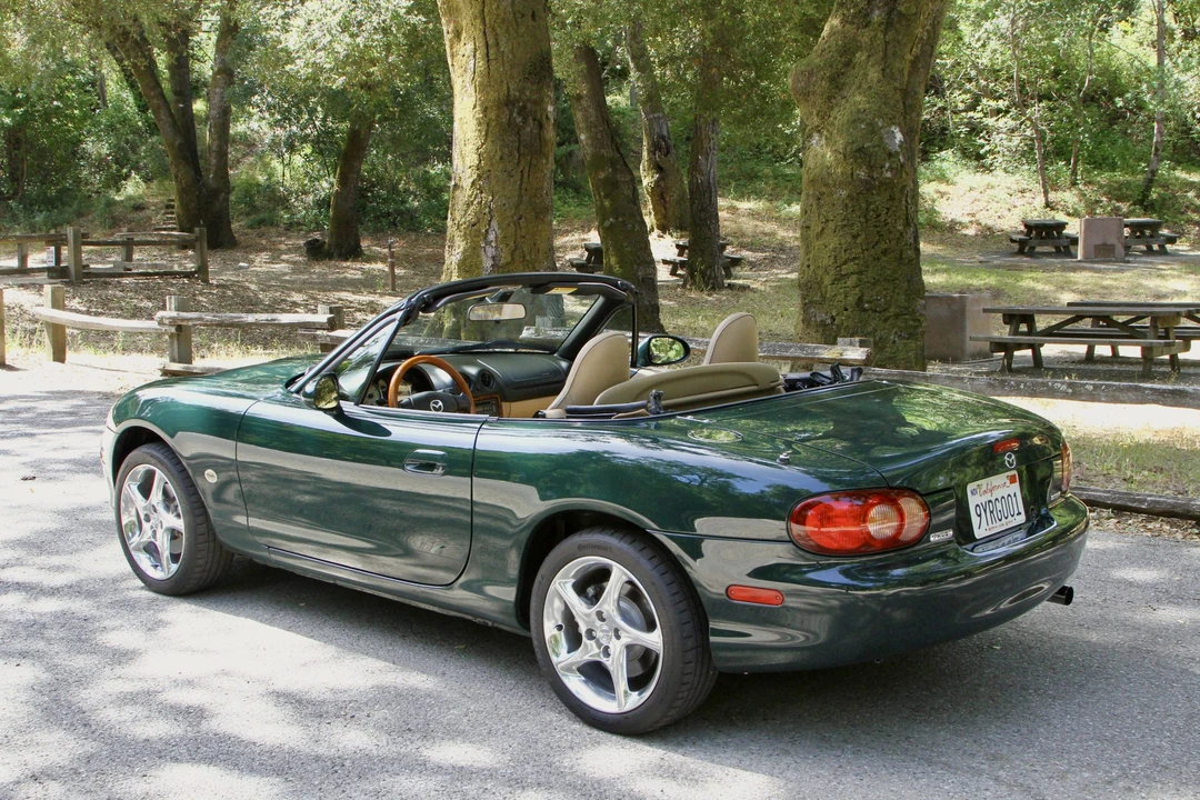 2001 Mazda NB MX-5 Miata - Image 24 of 31