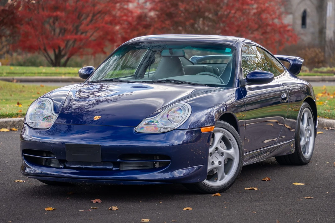 2001 Porsche 996 Carrera 4 - Image 3 of 31