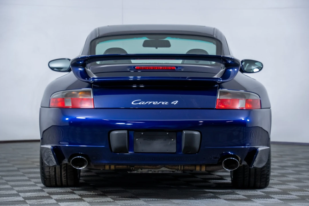2001 Porsche 996 Carrera 4 - Image 28 of 31