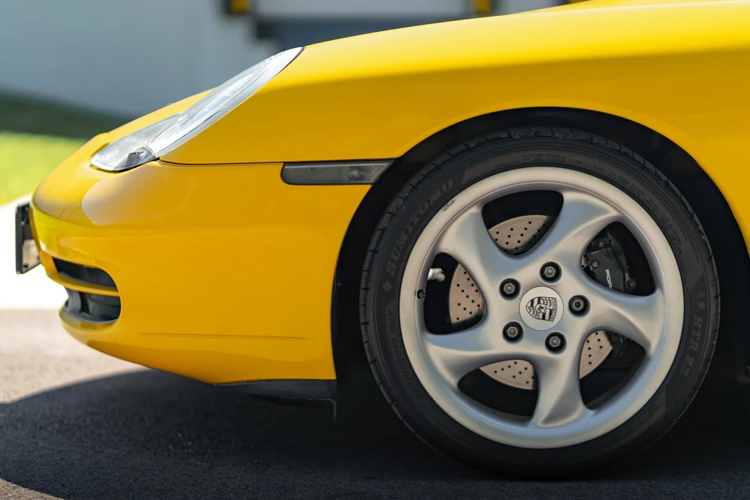 2001 Porsche 996 Carrera - Image 29 of 31