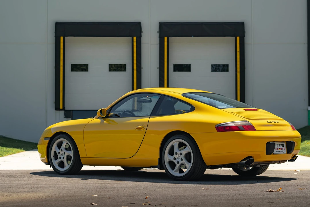 2001 Porsche 996 Carrera - Image 5 of 31