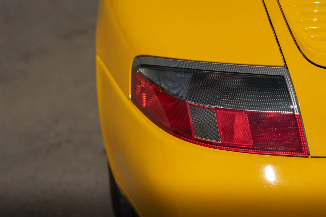 2001 Porsche 996 Carrera - Image 31 of 31