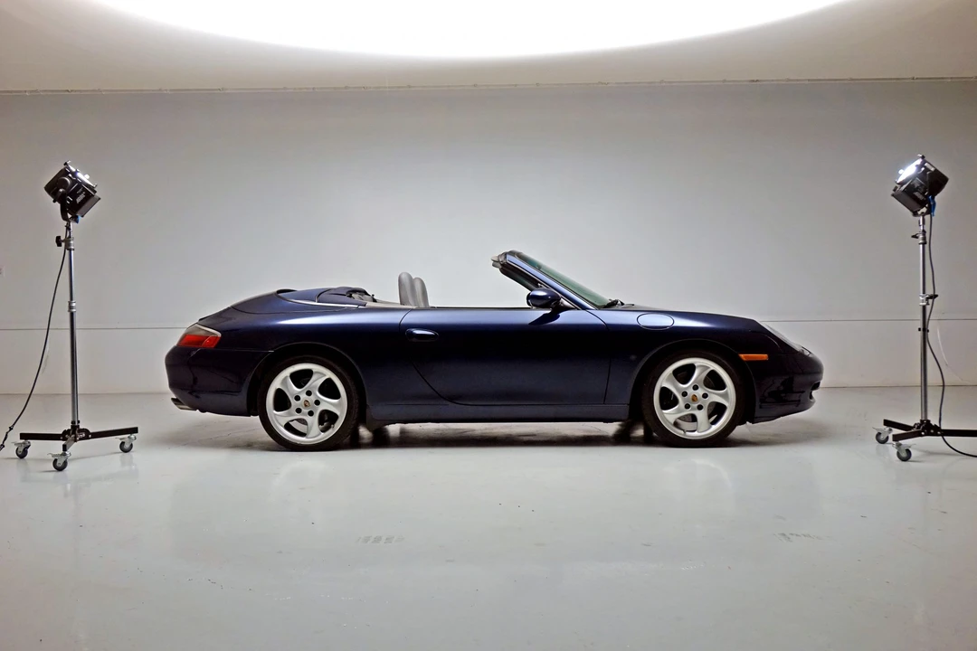 2001 Porsche 996 Carrera - Image 8 of 31
