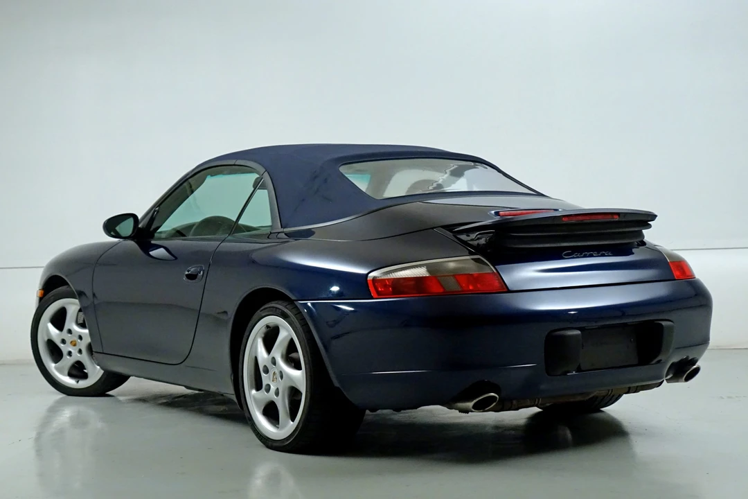 2001 Porsche 996 Carrera - Image 12 of 31