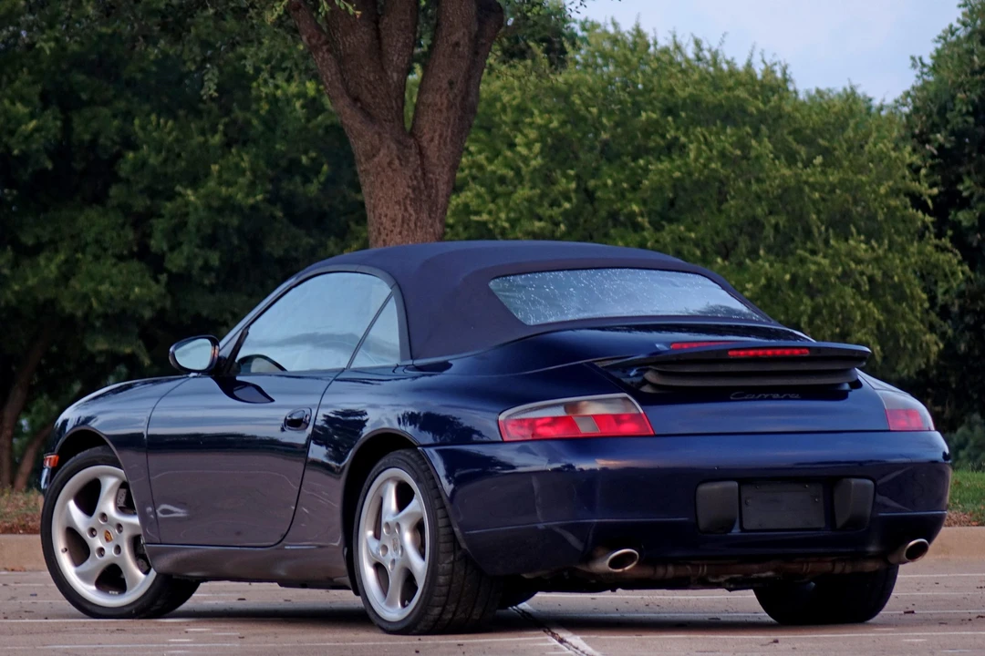 2001 Porsche 996 Carrera - Image 17 of 31