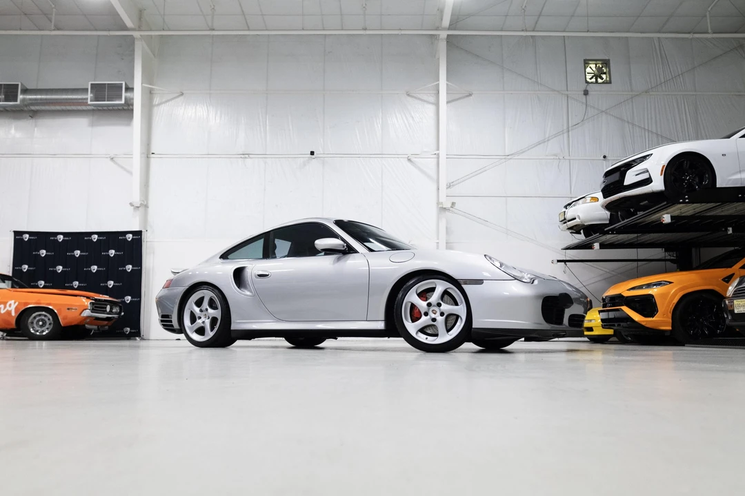 2001 Porsche 996 Turbo - Image 17 of 31