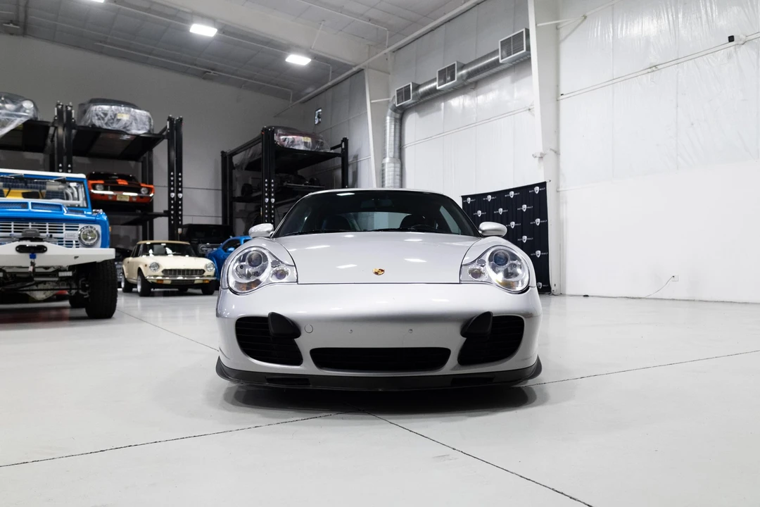 2001 Porsche 996 Turbo - Image 12 of 31
