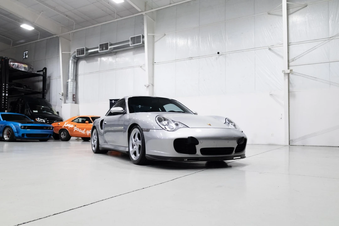 2001 Porsche 996 Turbo - Image 14 of 31