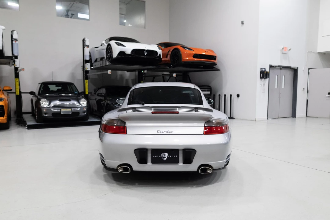 2001 Porsche 996 Turbo - Image 28 of 31