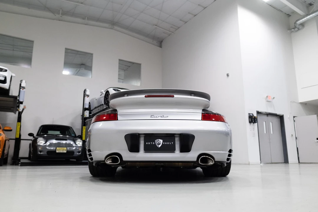 2001 Porsche 996 Turbo - Image 31 of 31