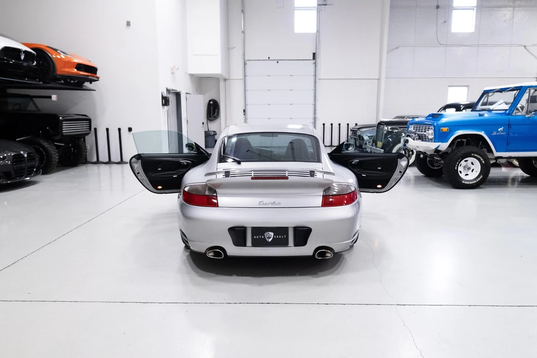 2001 Porsche 996 Turbo - Image 27 of 31