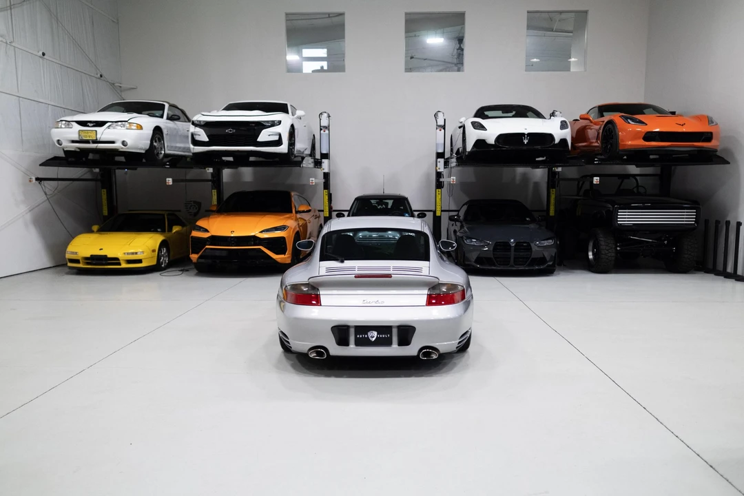 2001 Porsche 996 Turbo - Image 26 of 31