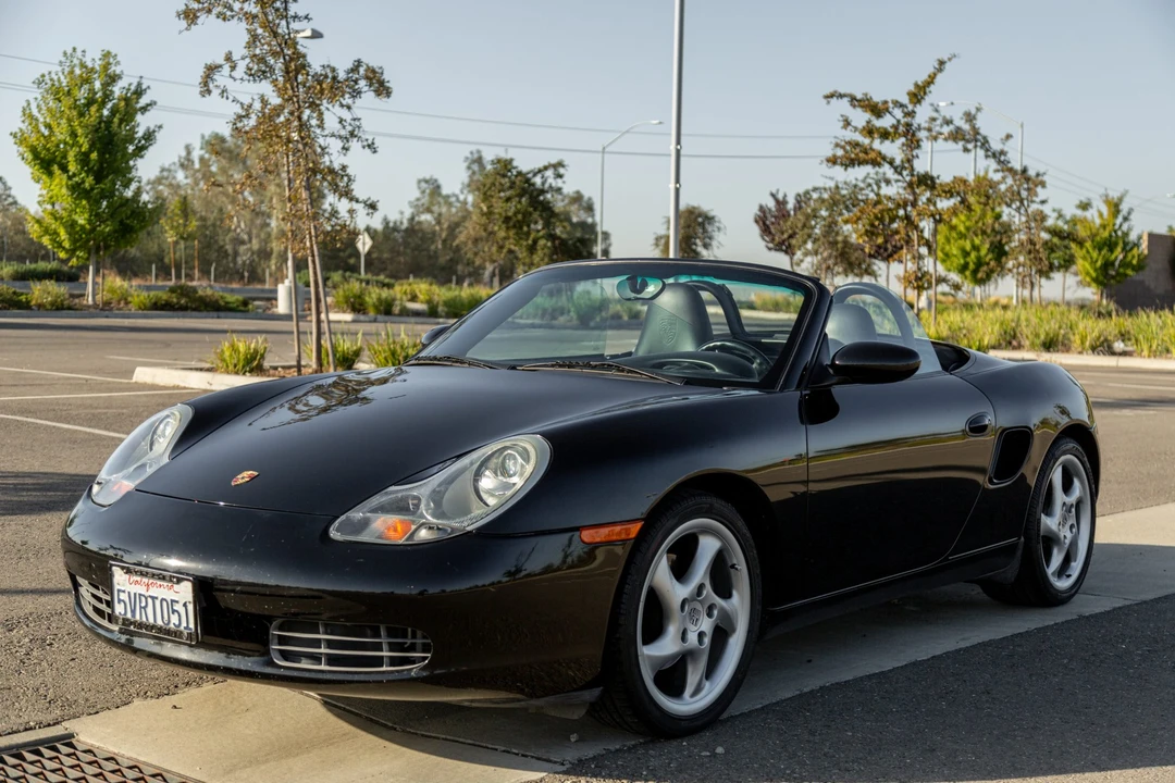 2001 Porsche 986 Boxster - Image 5 of 31