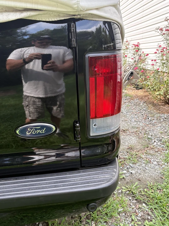 2002 Ford Excursion - Image 16 of 31