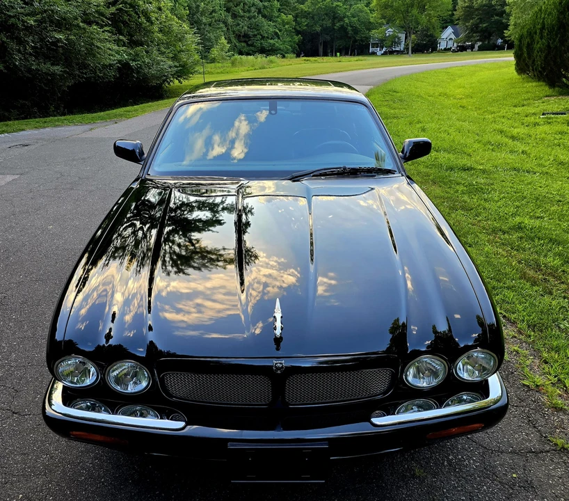 2002 Jaguar X308 XJR - Image 3 of 31