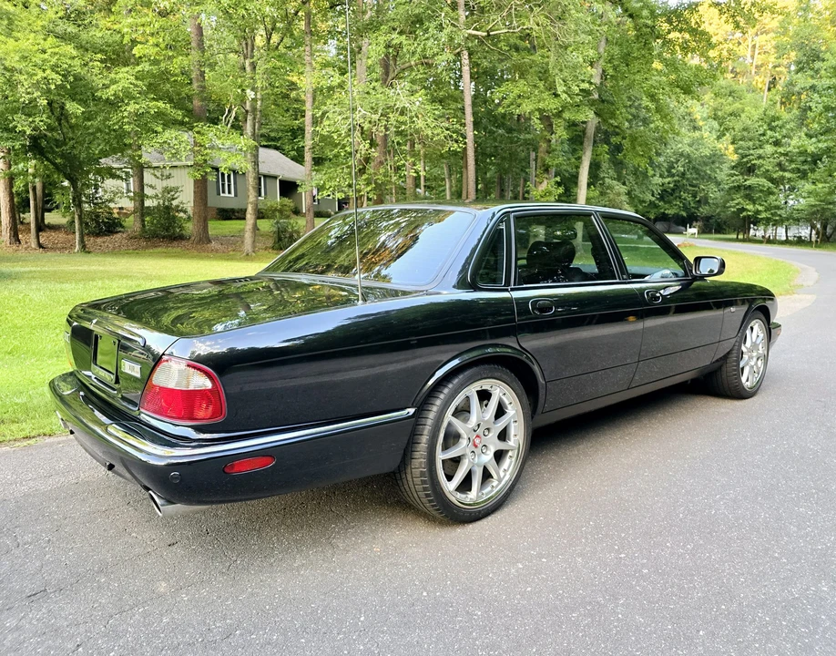 2002 Jaguar X308 XJR - Image 19 of 31